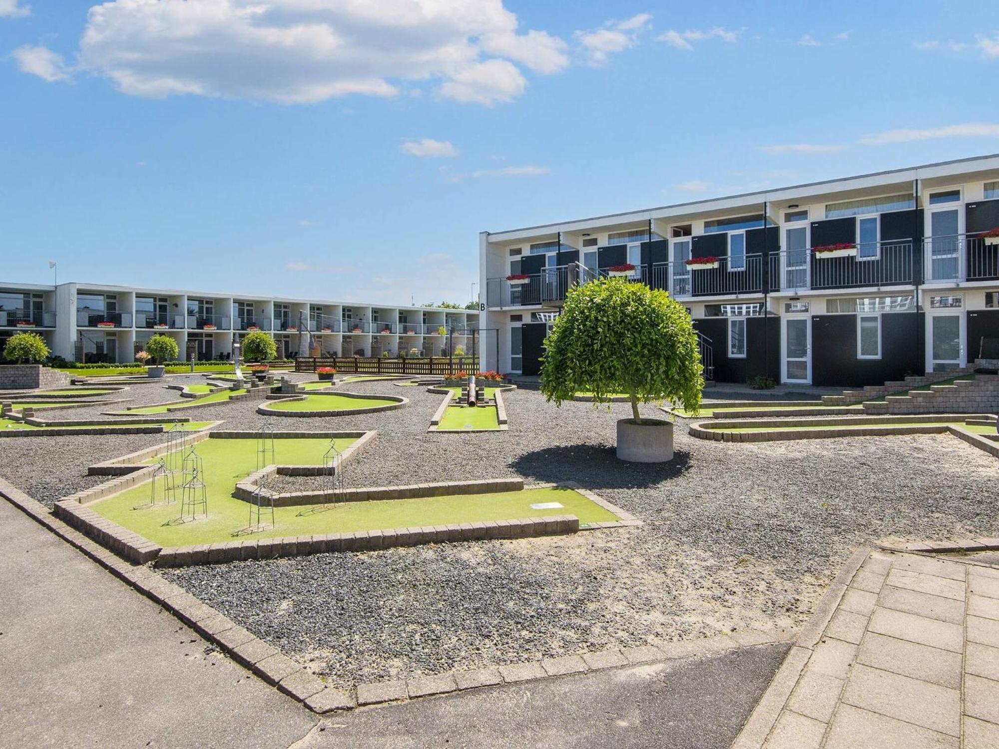 5 Person Holiday Home On A Holiday Park In Glesborg エクステリア 写真