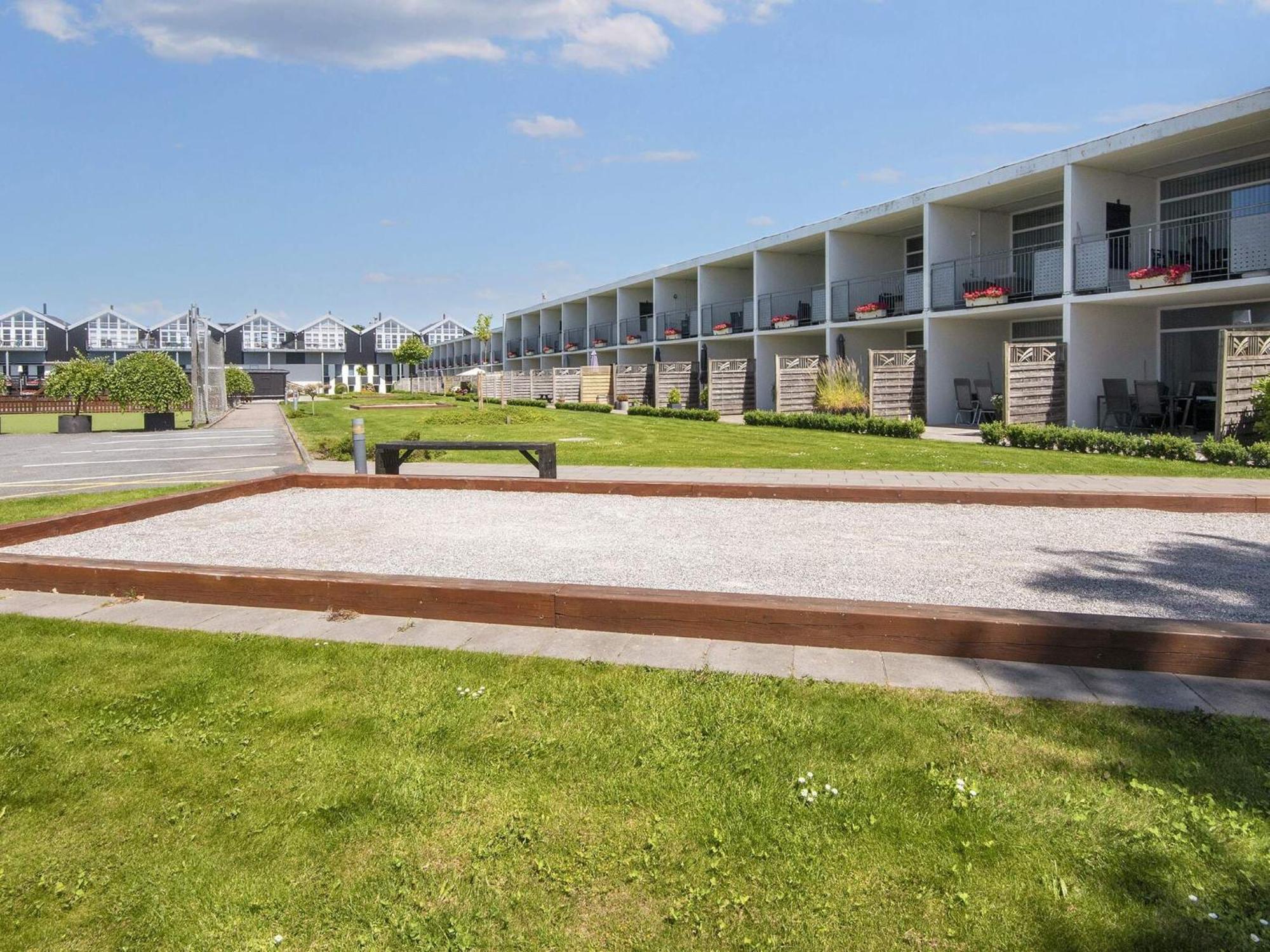 5 Person Holiday Home On A Holiday Park In Glesborg エクステリア 写真